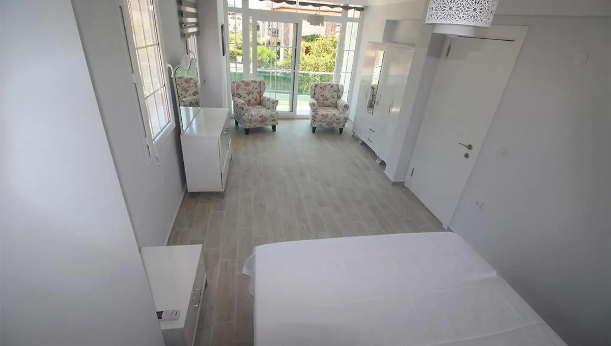 Oludeniz Villa With Private Pool 페티예 터키